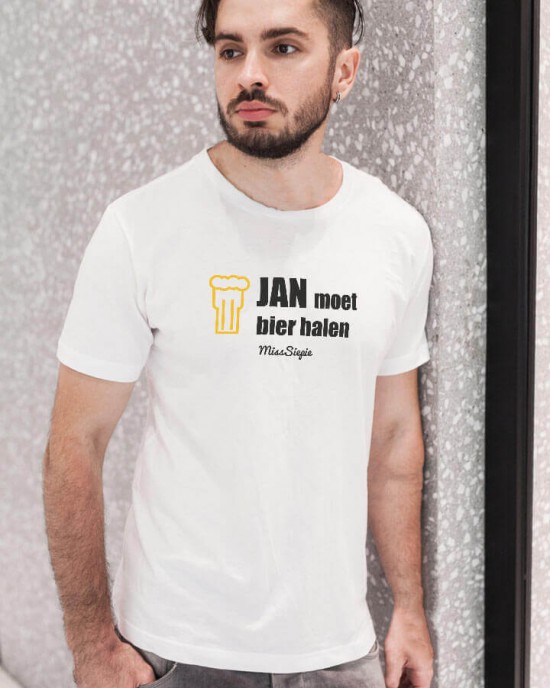 Bier halen T-Shirt (met je naam)